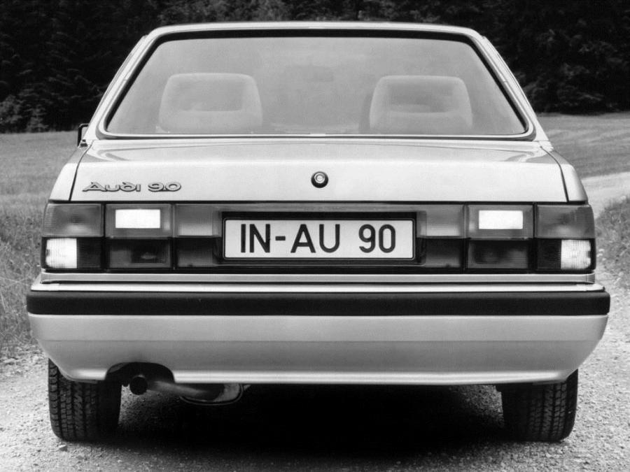  Audi 90 (B2) 1984 года  (фото 9 из 14)